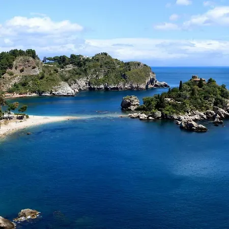 La Terra Dei Ciliegi Tra L'etna E Il Mare Di Taormina * Piedimonte Etneo